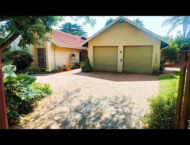4 BEDROOM HOUSE FOR SALE IN NORKEM PARK